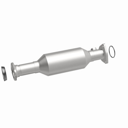 MagnaFlow Direct Fit Catalytic Converter 97-01 Honda CR-V 2.0L
