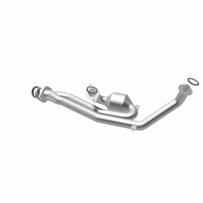 MagnaFlow Direct Fit Catalytic Converter 01-03 Toyota Sienna 3.0L fr