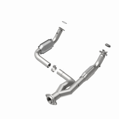 MagnaFlow Direct Fit Catalytic Converter 07-09 Hummer Truck H2 Y-Pipe Assy