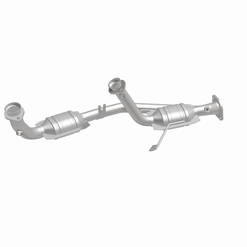 MagnaFlow Direct Fit Catalytic Converter 96-99 Ford Taurus3.0L 50S