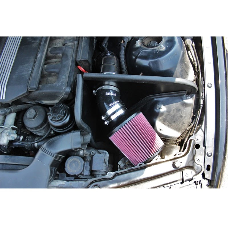 Mishimoto 99-05 BMW E46 323i/325i/328i Performance Kit de admisión de aire frío - Negro