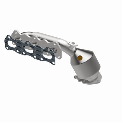 MagnaFlow Direct Fit Catalytic Converter 00 Suzuki Grand Vitara 2.5L
