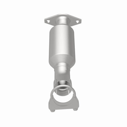 MagnaFlow Direct Fit Catalytic Converter 12-16 Toyota Prius C 1.5L