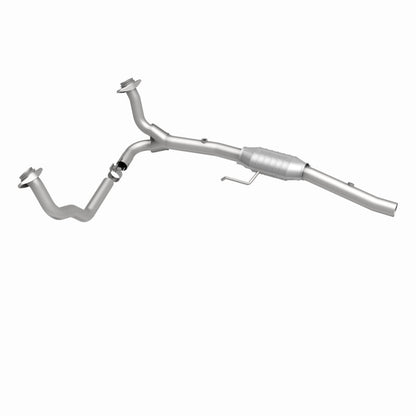 MagnaFlow Direct Fit Catalytic Converter 00-03 Dakota 4.7L 2WD OEM