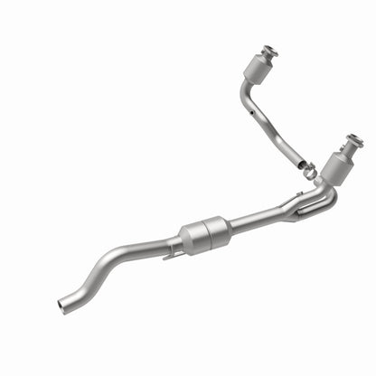 MagnaFlow Direct Fit Catalytic Converter 00-03 Dodge Durango 4.7L