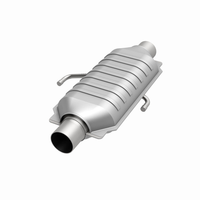 MagnaFlow Universal Catalytic Converter 2Air 19.5X7X4 2.25X2.25