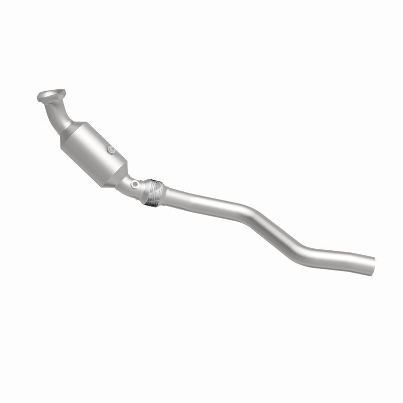 MagnaFlow Direct Fit Catalytic Converter 05-06 300/Magnum 5. OEM