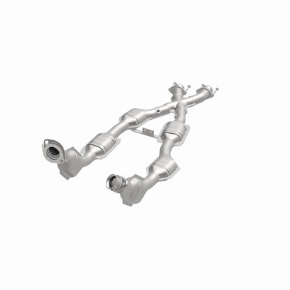 MagnaFlow Direct Fit Catalytic Converter 96-98 Mustang GT 4.6L 50S