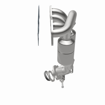 MagnaFlow Direct Fit Catalytic Converter 01-03 Toyota Rav4 2.0L L4