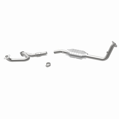 MagnaFlow Direct Fit Catalytic Converter 98-02 3.5L Isuzu Trooper DS
