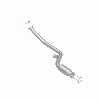 MagnaFlow Direct Fit Catalytic Converter OEM 2015 Hyundai Genesis 3.8L Underbody
