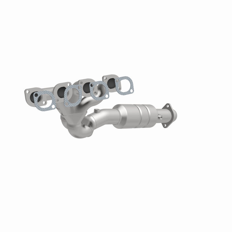 MagnaFlow Direct Fit Catalytic Converter 02-03 BMW 745i 4.4L