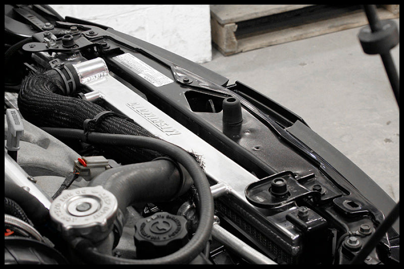 Mishimoto 01-05 Dodge Neon SRT-4 Radiador manual de alumínio