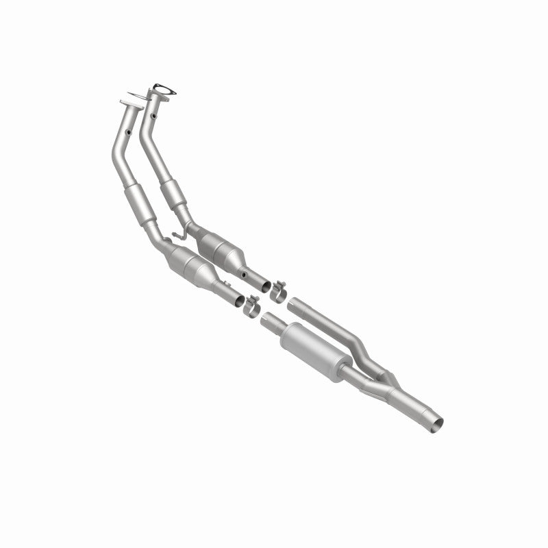 MagnaFlow Direct Fit Catalytic Converter TT QUATTRO-08 3.2L OEM