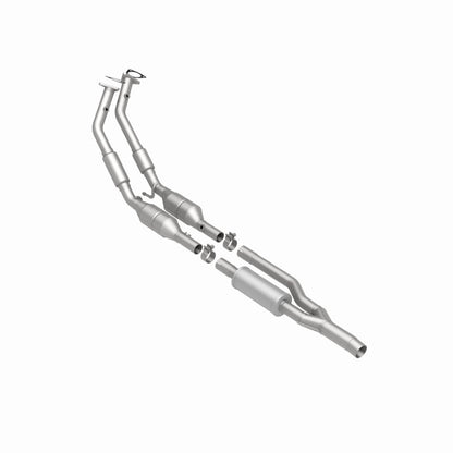 MagnaFlow Direct Fit Catalytic Converter TT QUATTRO-08 3.2L OEM