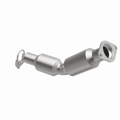 MagnaFlow Direct Fit Catalytic Converter 2010-2015 Prius L4 1.8 OEM Underbody