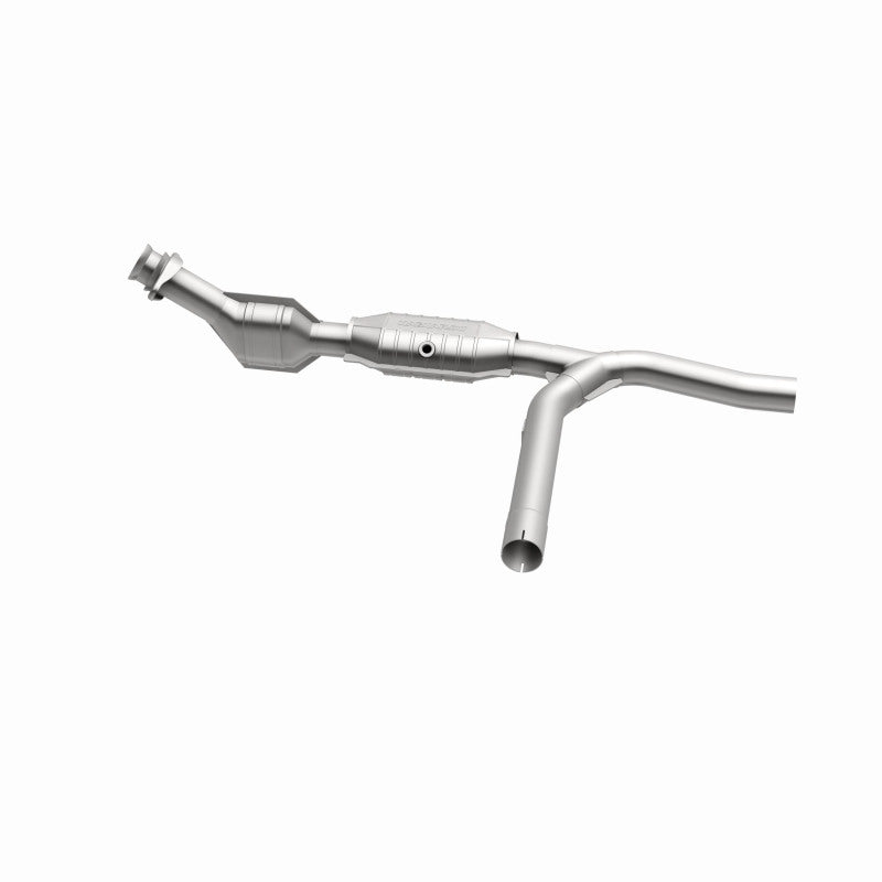 MagnaFlow Direct Fit Catalytic Converter 01-04 Ford F-150 4.2L 2wd