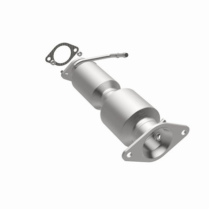 MagnaFlow Direct Fit Catalytic Converter 13-15 Hyundai Veloster 1.6L Underbody