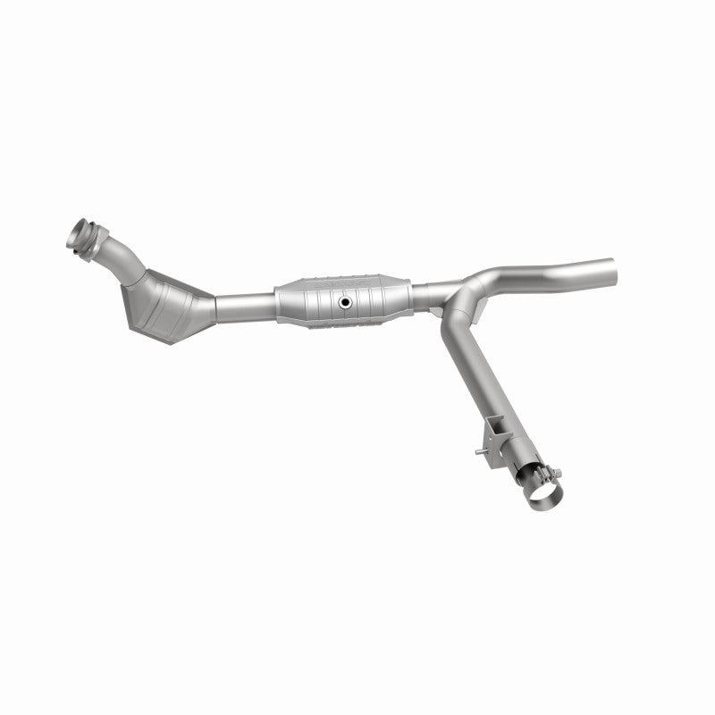 MagnaFlow Direct Fit Catalytic Converter 99-00 Ford F-150 4.2L 50S