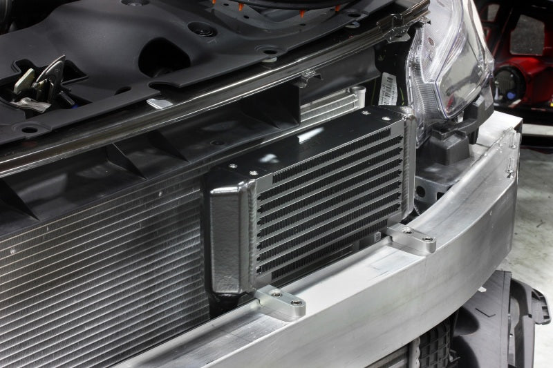 Kit de refrigerador de óleo Perrin 17-19 Honda Civic Type R