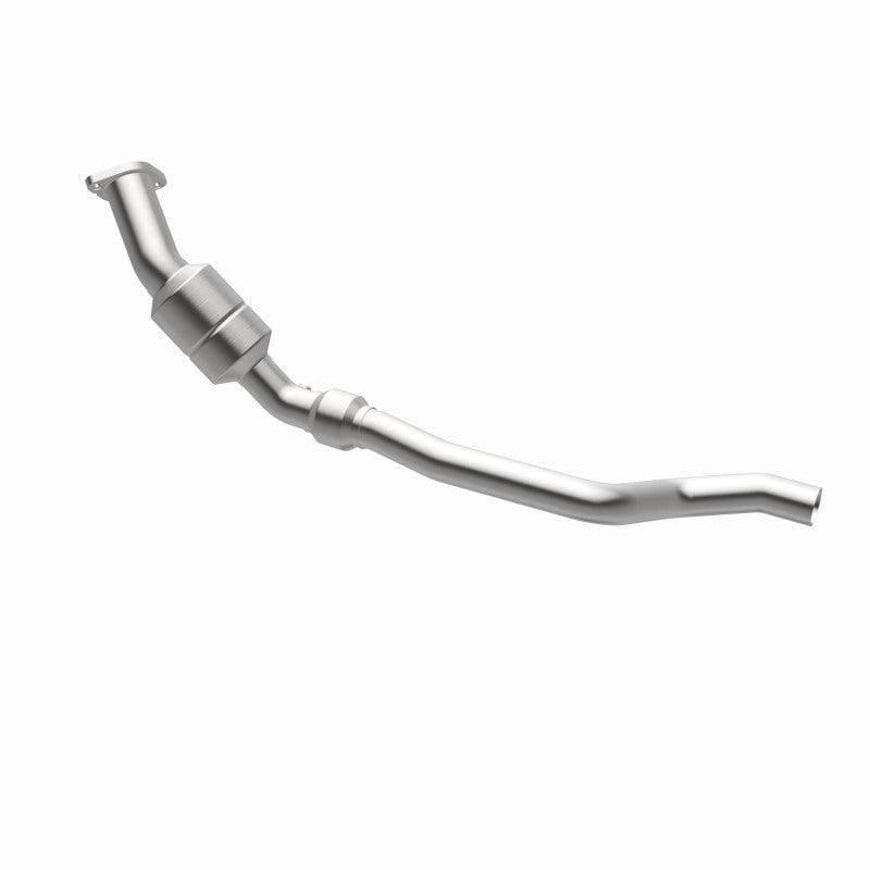 MagnaFlow Direct Fit Catalytic Converter 06-14 Chrysler 300 5.7L