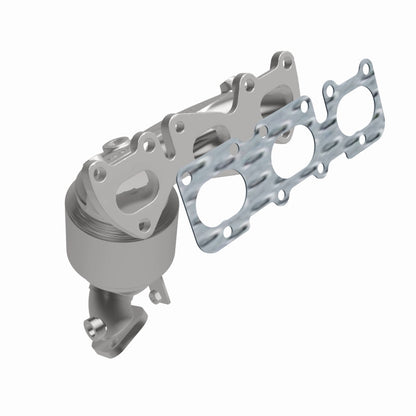 MagnaFlow Direct Fit Catalytic Converter 13-14 Santa Fe 3.3L Manifold