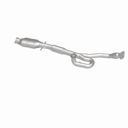 MagnaFlow Direct Fit Catalytic Converter 10-14 LaCrosse 3.0/3.6L