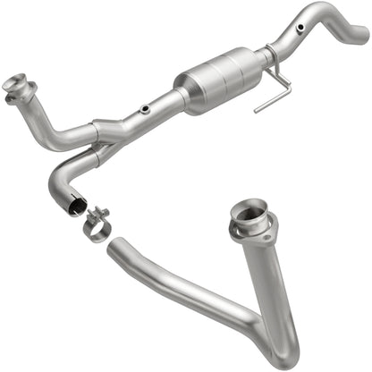 MagnaFlow Direct Fit Catalytic Converter 00-03 Durango 4WD OEM