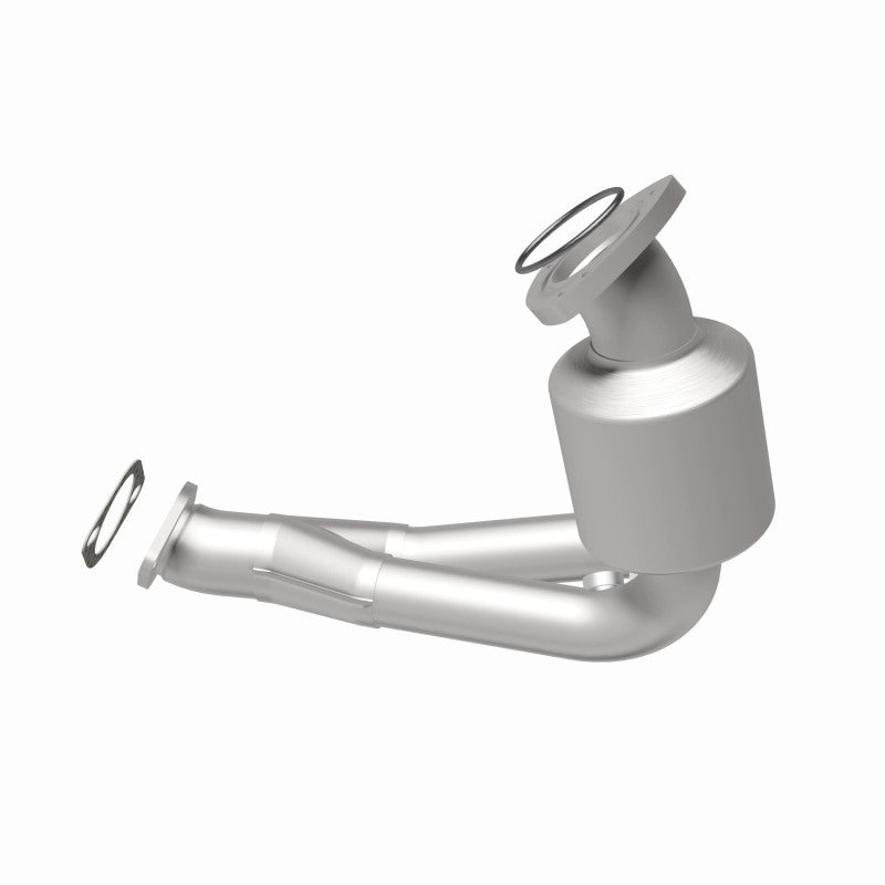 MagnaFlow Direct Fit Catalytic Converter 09-11 Chevy Malibu 3.6L