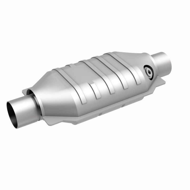 MagnaFlow Universal Catalytic Converter 2 W/O2 Boss