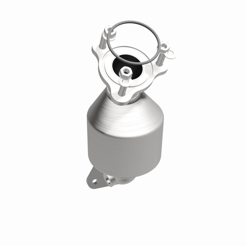 MagnaFlow Direct Fit Catalytic Converter 2010-2011 LaCrosse 3.6 L Underbody
