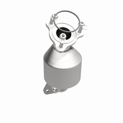 MagnaFlow Direct Fit Catalytic Converter 2010-2011 LaCrosse 3.6 L Underbody