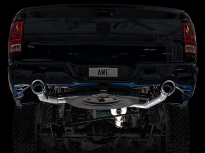 AWE Tuning 09-18 RAM 1500 5.7L (con recortes) 0FG Escape Cat-Back de salida trasera doble - Puntas plateadas cromadas