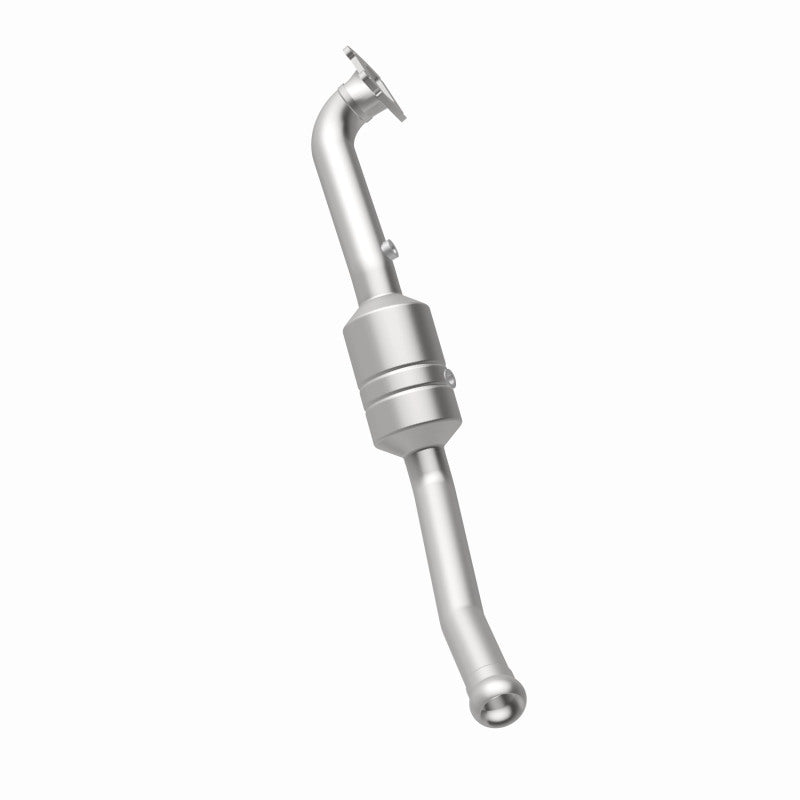 MagnaFlow Direct Fit Catalytic Converter 2011 Grand Cherokee 3.6L DS