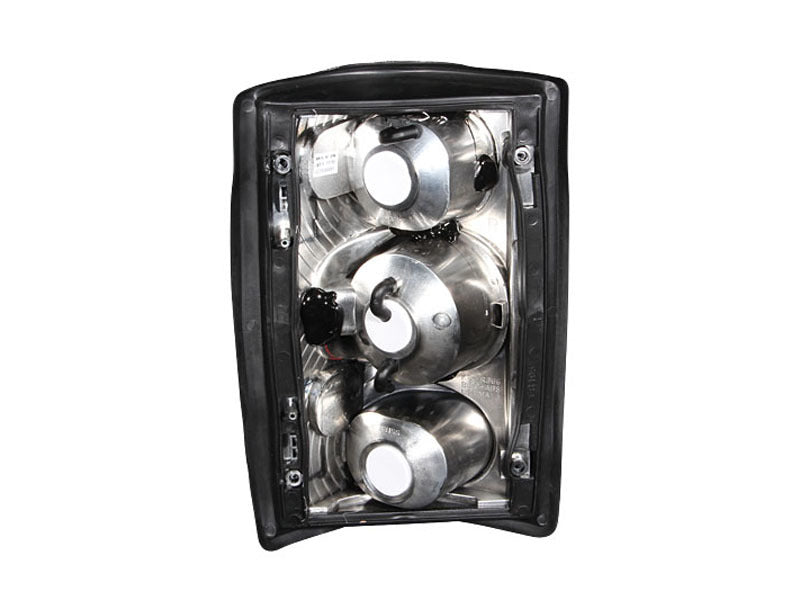 ANZO 2000-2005 Ford Excursion Luces traseras cromadas