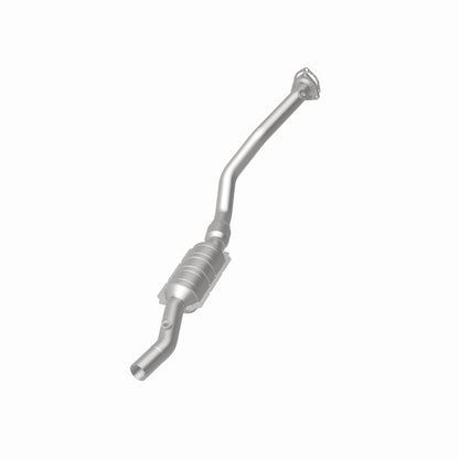 MagnaFlow Direct Fit Catalytic Converter 96-99 Audi A4/A4 Quattro 2.8L D/S (49 State)