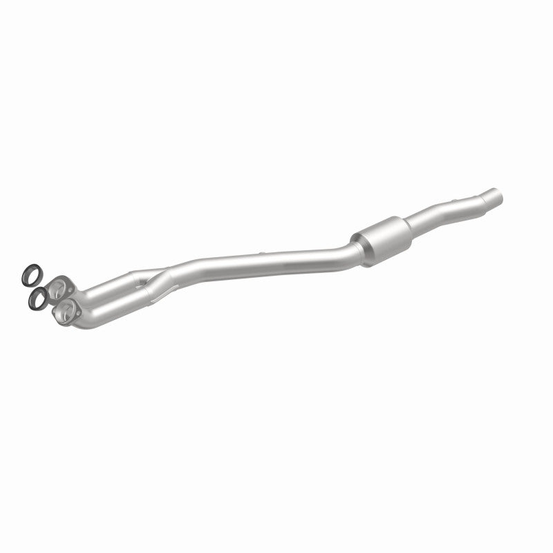 MagnaFlow Direct Fit Catalytic Converter OEM 96-98 BMW 740iL 4.4L