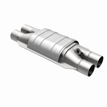 MagnaFlow Universal Catalytic Converter 2 D/D W/O2 Boss