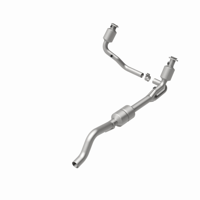 MagnaFlow Direct Fit Catalytic Converter 00-03 Durango 4WD 4.7L
