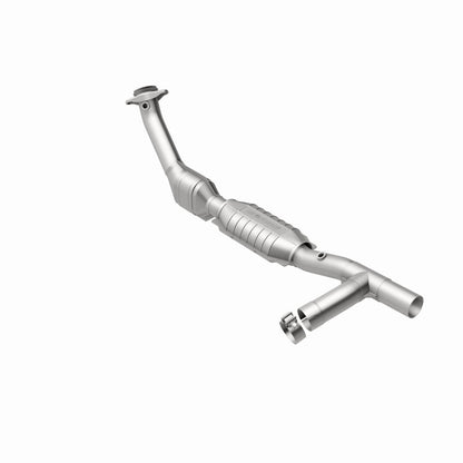 MagnaFlow Direct Fit Catalytic Converter 99-02 Expedition 5.4L 4wd