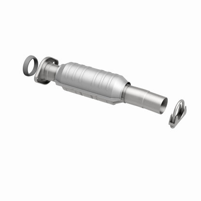 MagnaFlow Direct Fit Catalytic Converter 04 Toyota Sienna 3.3L