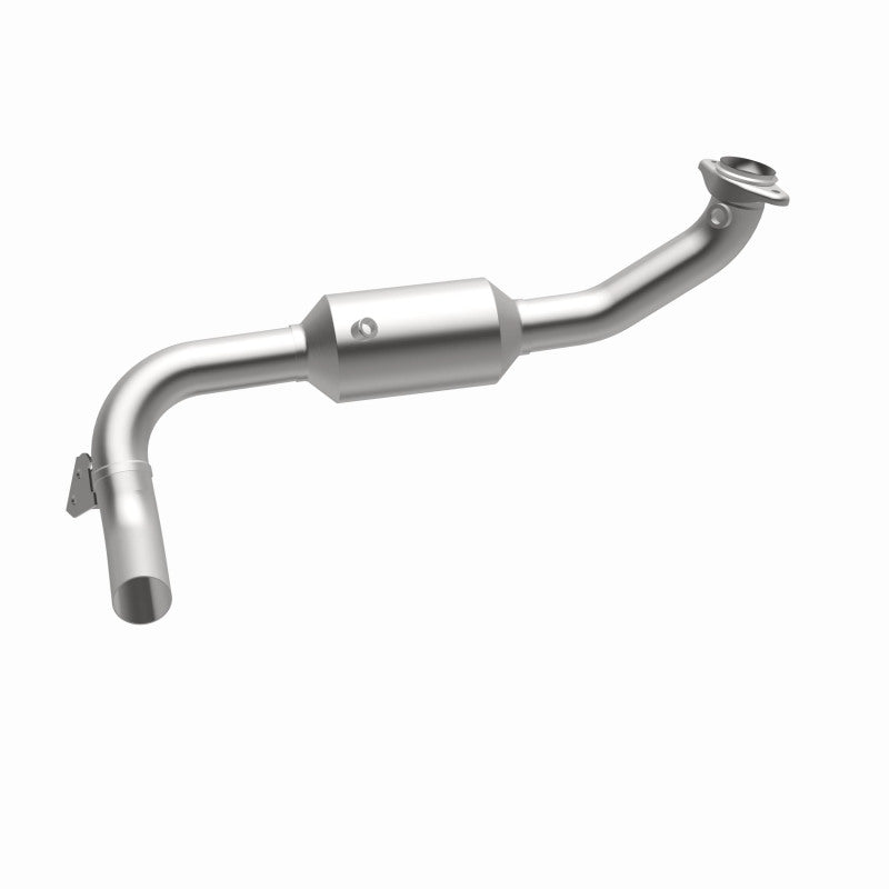 MagnaFlow Direct Fit Catalytic Converter 05-06 Lincoln Navigator 5.4L
