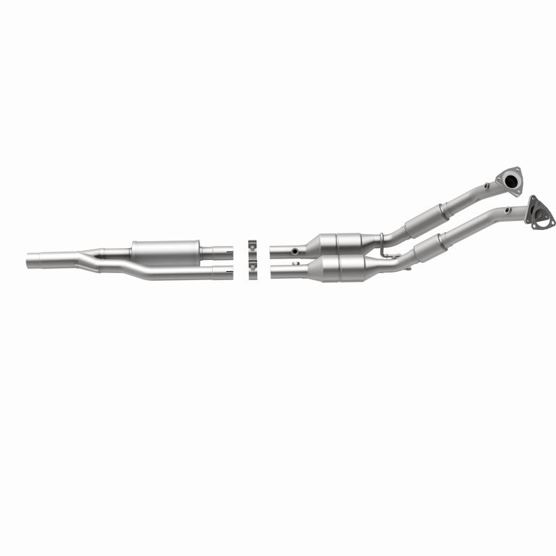 MagnaFlow Direct Fit Catalytic Converter TT QUATTRO-08 3.2L OEM