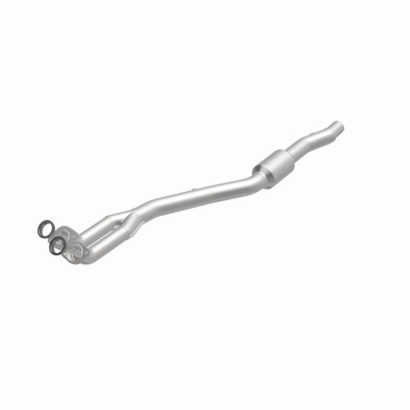MagnaFlow Direct Fit Catalytic Converter OEM 96-98 BMW 740iL 4.4L
