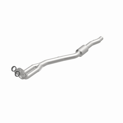 MagnaFlow Direct Fit Catalytic Converter OEM 96-98 BMW 740iL 4.4L