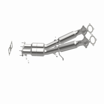 MagnaFlow Direct Fit Catalytic Converter 2008-2012 LR2 3.2 L Underbody