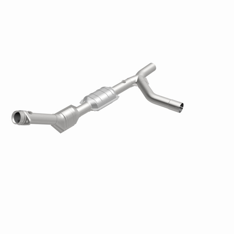 MagnaFlow Direct Fit Catalytic Converter 00-04 Ford E150 4.6L P/S