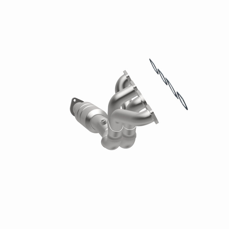 MagnaFlow Direct Fit Catalytic Converter 02-03 BMW 745i 4.4L