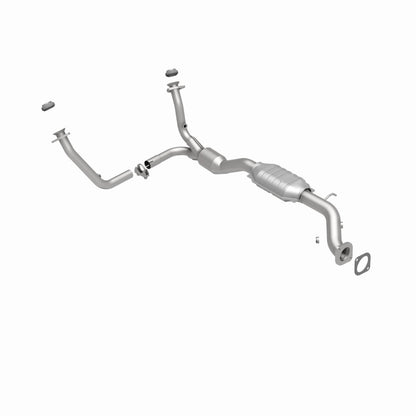 MagnaFlow Direct Fit Catalytic Converter 01-05 Chevy Blazer 4.3L 2WD