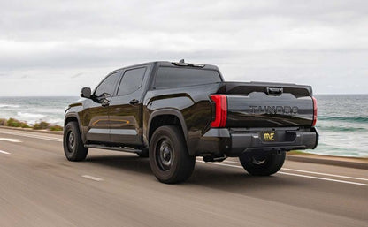 MagnaFlow 22+ Toyota Tundra Street Series 3 pol. Escapamento cat-back traseiro duplo lado do motorista